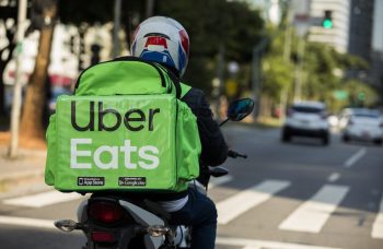 Uber Eats, 토론토에서 대마초 배달