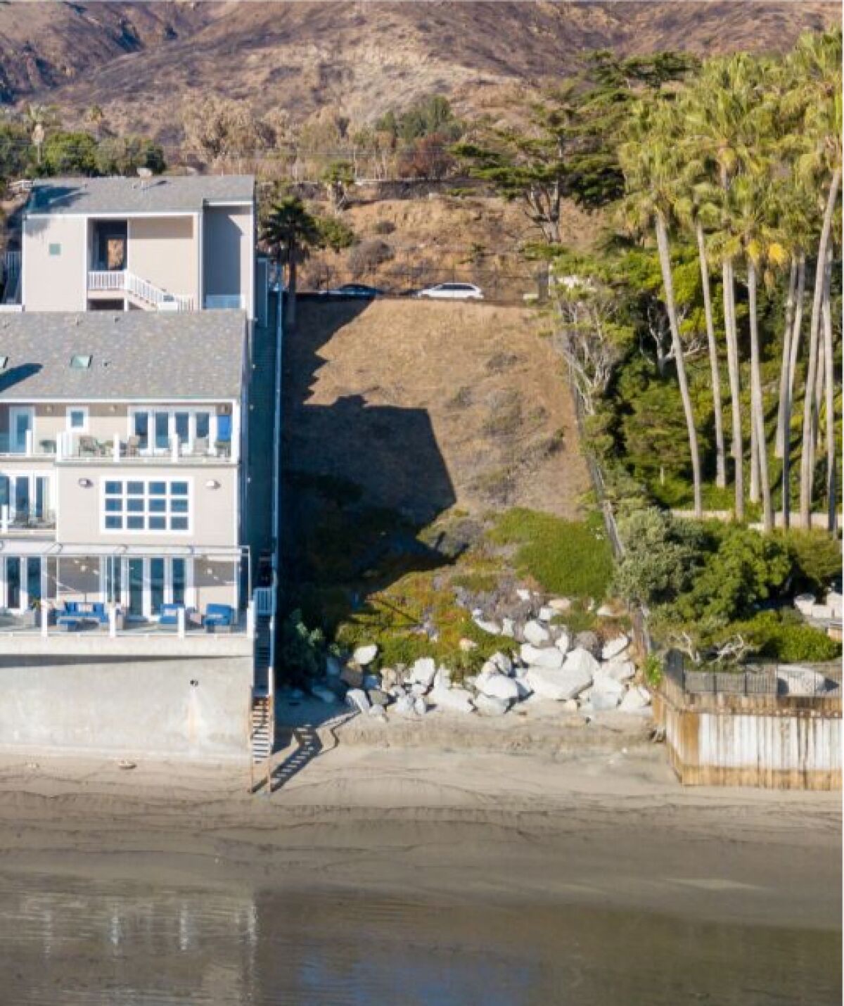 Mark Attanasio bought this Malibu parcel for $6.6 million in 2017 but hasn't developed it.