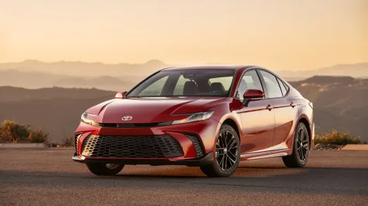 2025 Toyota Camry First Drive Review: Hybrid-only overhaul is a hit - Autoblog