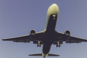 هل يمكن للطائرات أن تهبط بدون معدات الهبوط؟