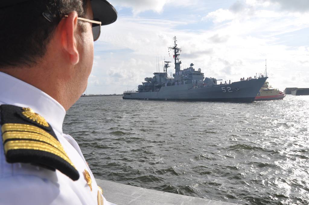HHI de Corea del Sur firma acuerdo para construir cuatro buques para la Armada de Perú